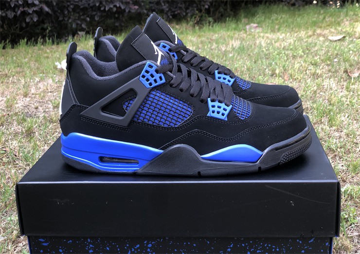 jordan retro black royal