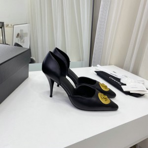 Chanel Black Vintage 06c Cc Cut Out Stiletto Heels / Gold