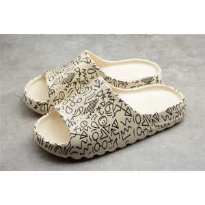 Yeezy Slide Graffiti