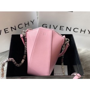 Givenchy Antigona Accessoories Chain Bag