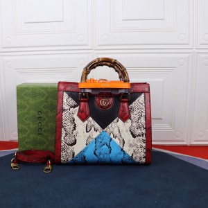 Gucci Diana medium python tote bag