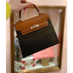 Hermès Fauve Barenia and Natural Wood "Kelly Wood" 22cm Palladium Hardware