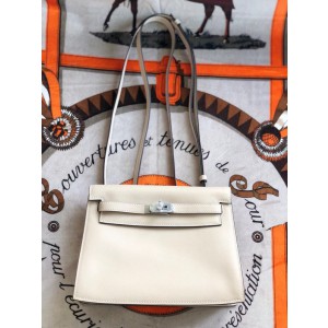 Hermes Kelly danse swift