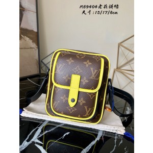 Louis Vuitton Christopher Wearable Wallet