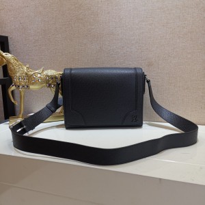 Louis Vuitton New Flap Messenger