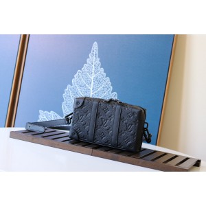 Louis Vuitton SOFT TRUNK WALLET