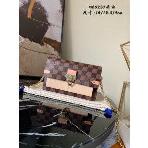 LV VAVIN CHAIN WALLET